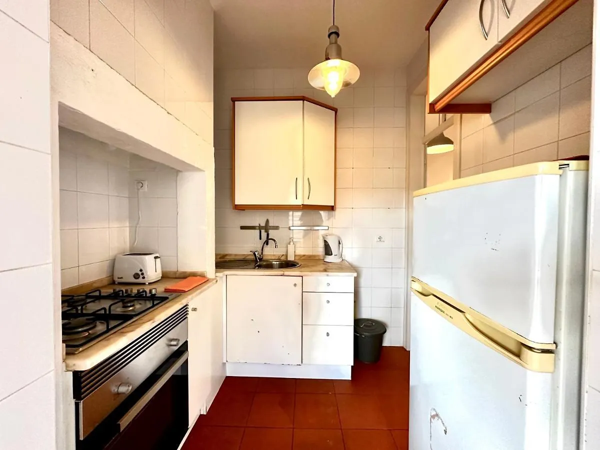 Alcantara 2 Bedrooms Apartment Lisbon