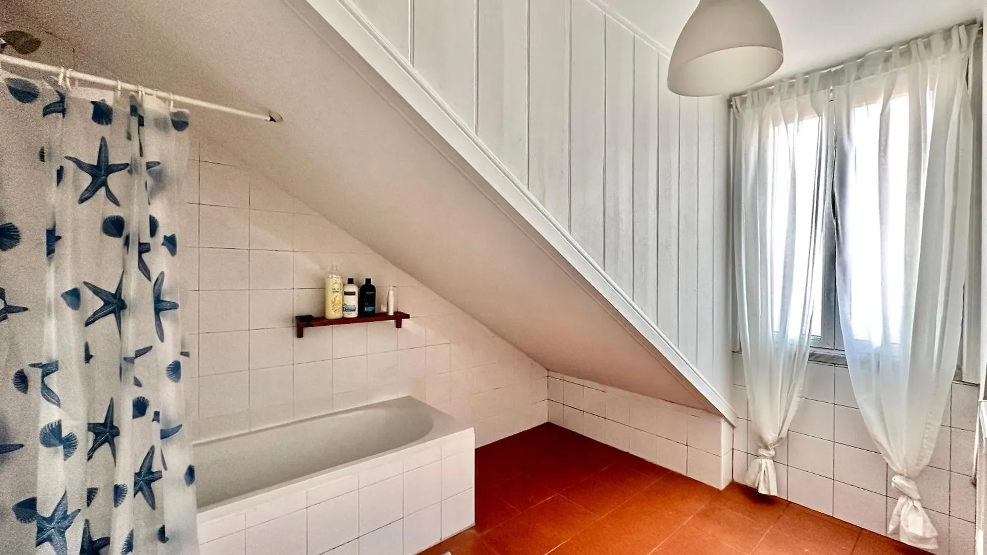 Alcantara 2 Bedrooms Apartment Lisbon