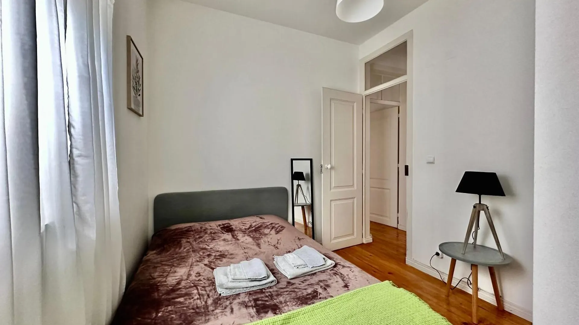 Alcantara 2 Bedrooms Apartment Lisbon 0*,  Portugal